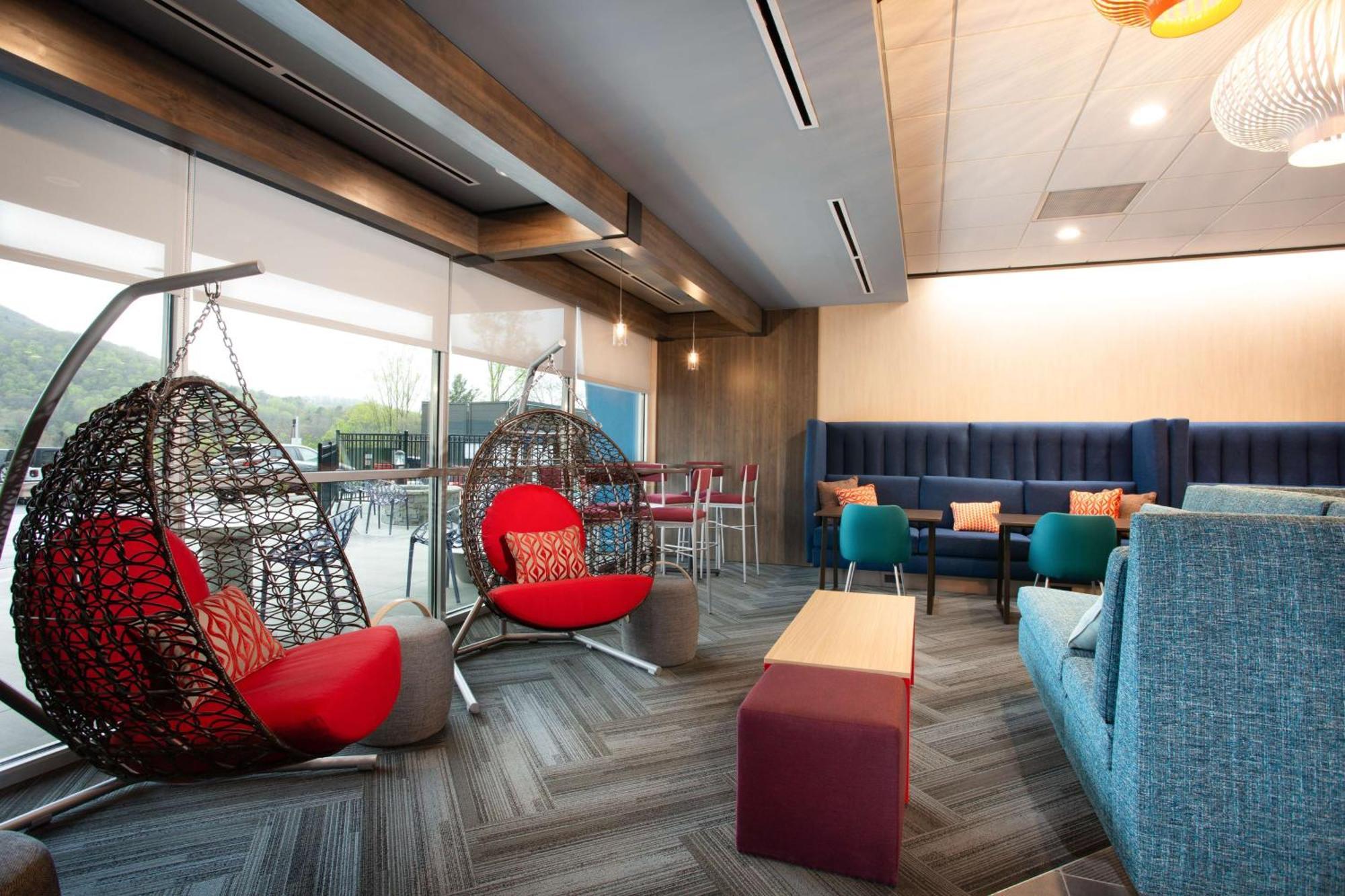 Tru By Hilton Asheville Blue Ridge Parkway Εξωτερικό φωτογραφία